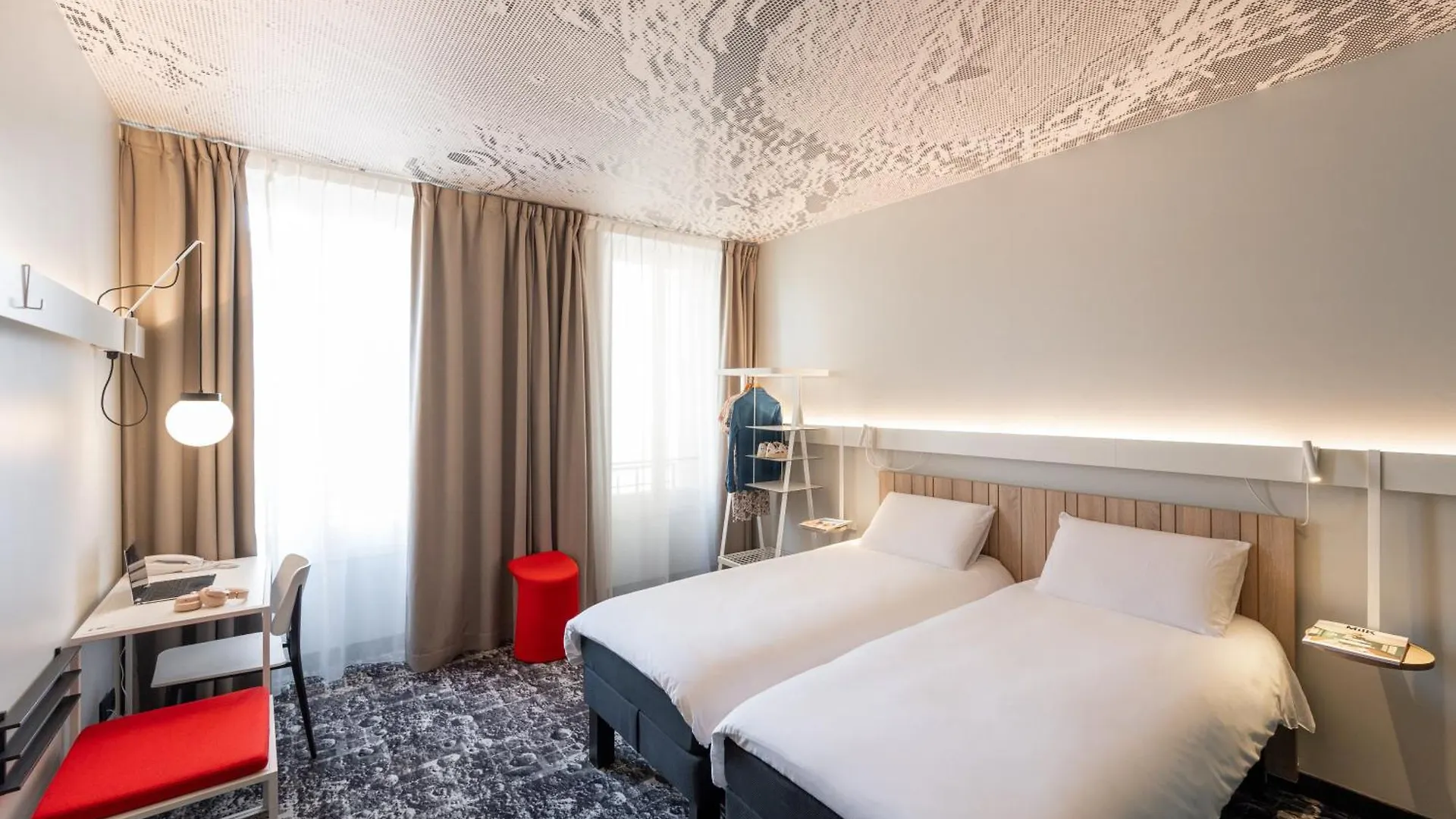 Ibis Lyon Centre Perrache Hotel 3*,