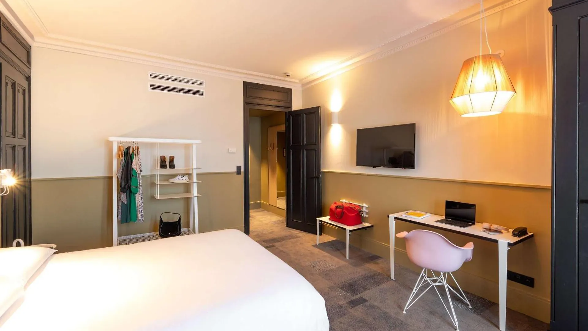 Ibis Lyon Centre Perrache Hotel